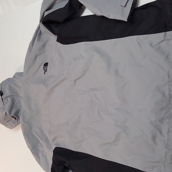 The North Face Men's Dryvent Jacket Size Xl - Picture 6 of 16